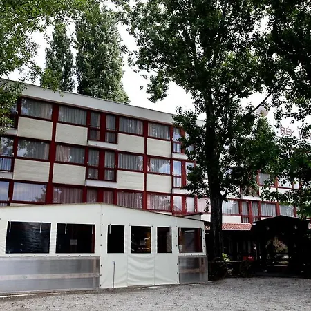 Rev Szallo Balaton * Szántód