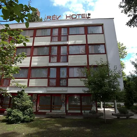 Rev Szallo Balaton * Сантод